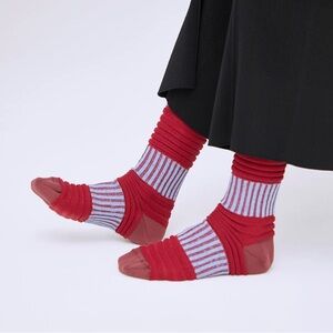 cfcl garder red white rib socks - organic blend - W 6-8 NWT